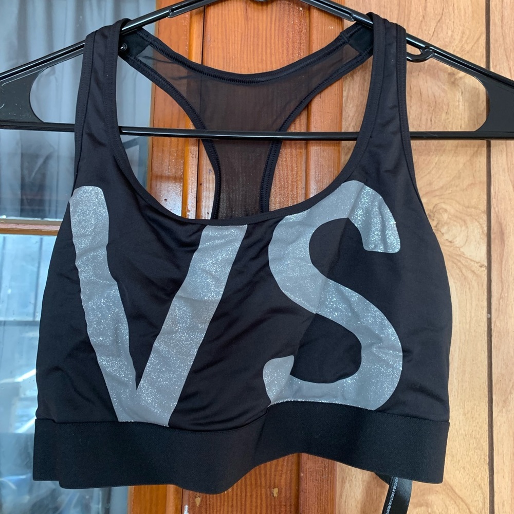 VS sports bra